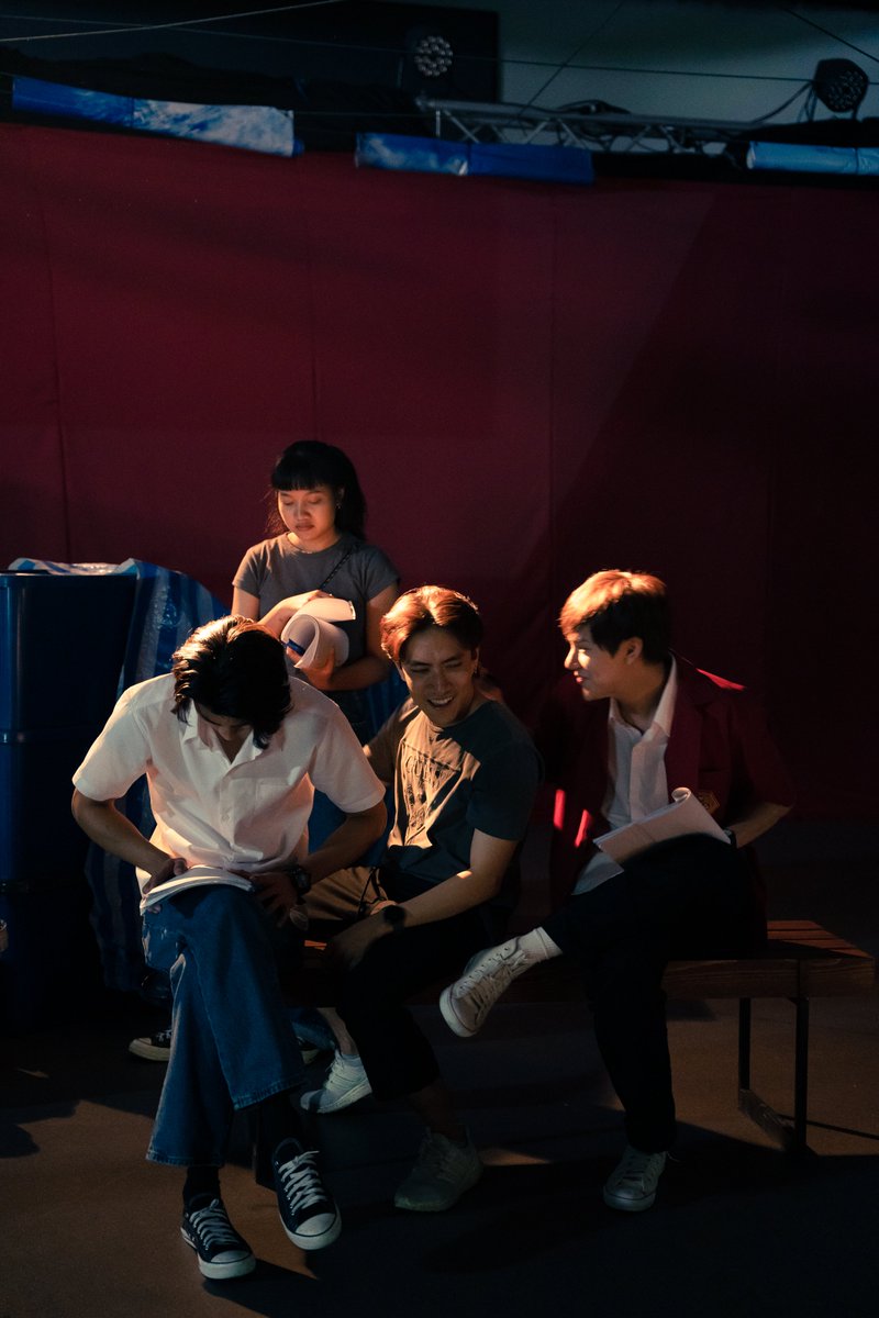 backaof's tweet photo. และการได้ทำงานกับนักแสดงเก่งๆอย่างโอมและนนน ยังคงทำให้การทำงานทุกครั้งสนุกและมีพลังเสมอ ขอบคุณน้องทั้งสองจริงๆที่กลับมาเป็นภัทรปราณที่สมบูรณ์แบบให้เราอีกครั้งนะ💚❤️  #OurSkyyxBadBuddy https://t.co/AcQW8wdbcB