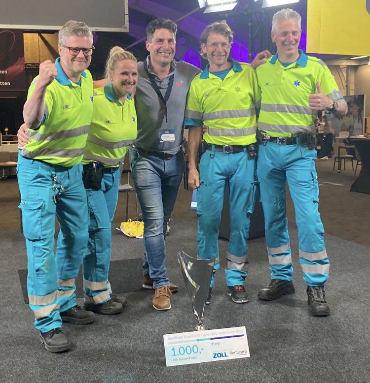 Super trots op ons team uit Uden  van <a href="/RAVBrabantMWN/">RAV Brabant MWN</a> wat als eerste eindigde in de reanimatiecompetitie op <a href="/Venticare/">Venticare #health</a>. Top gedaan!