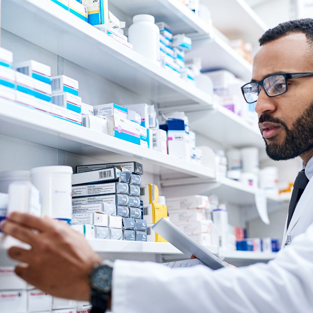 Updates to #DQSA requirements are on the horizon. Wondering what these changes could mean for your pharmacy? Let's talk. Contact us today to speak to one of our experts: hubs.la/Q01SR8l80.

#DSCSA #Reporting #Pharmacy #Compliance #Software #TPA