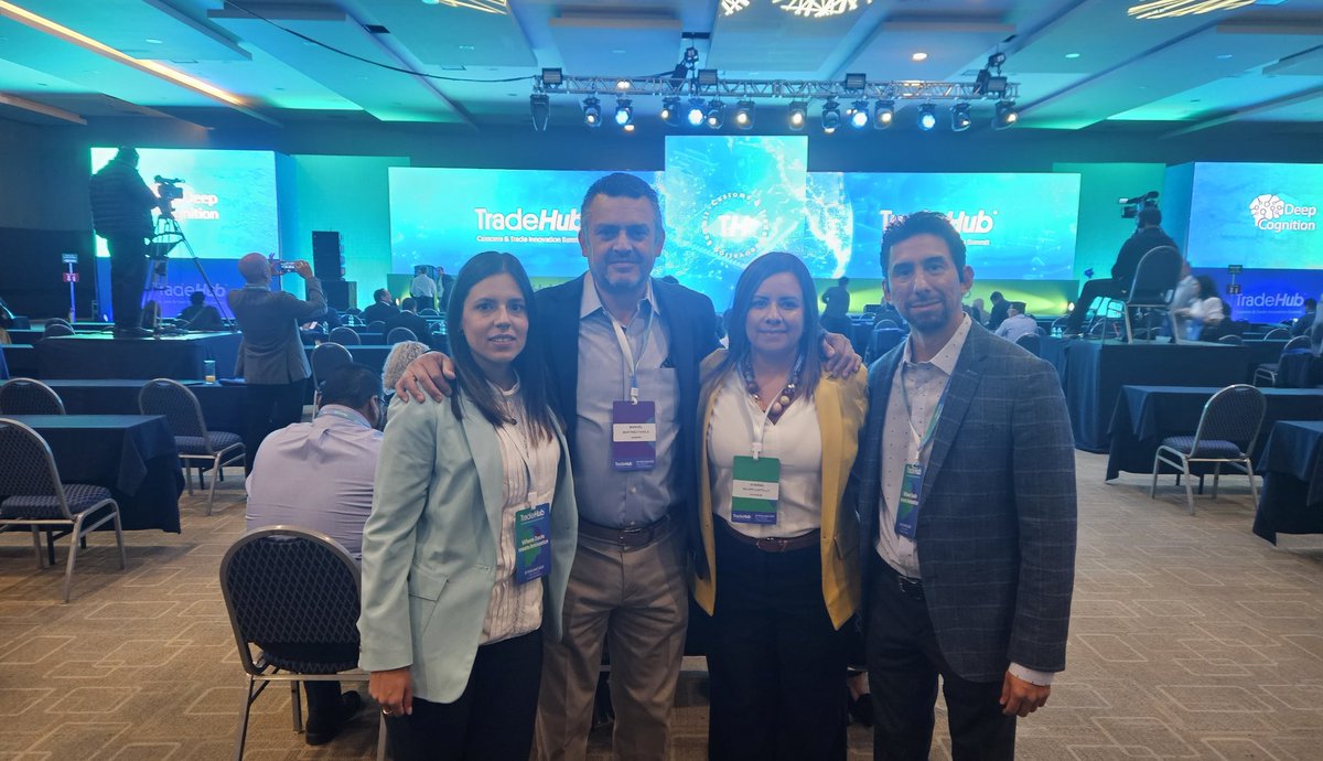 aaabac640's tweet photo. @aaabac640 presente en el TradeHub Summit de @CAAAREM https://t.co/Wz3KUGp0Bk