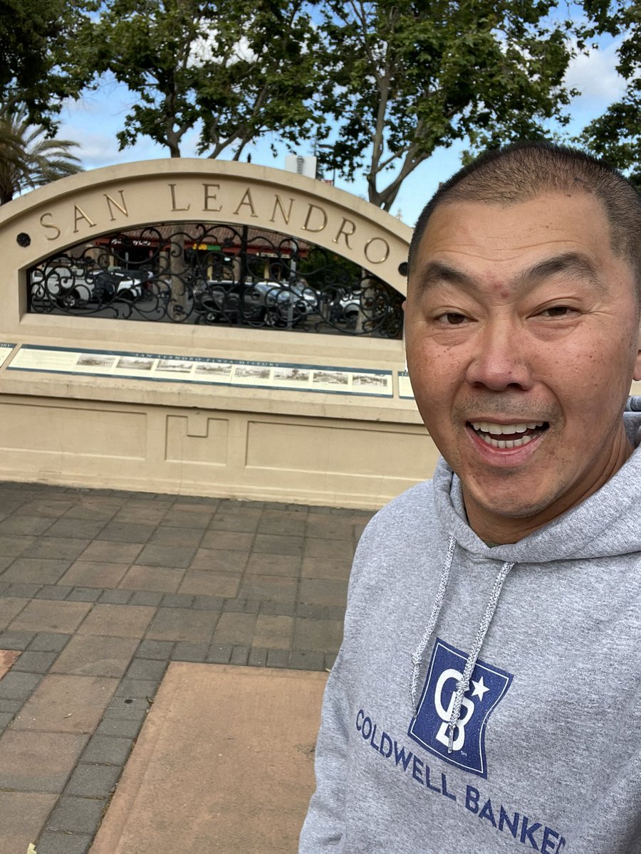 THEDUBAGENT's tweet photo. With gratitude...Great Morning San Leandro🤗🤗🤗 #grateful #blessings #DubAgent  #YourAgent #SanLeandro https://t.co/eD8bPT0AeK