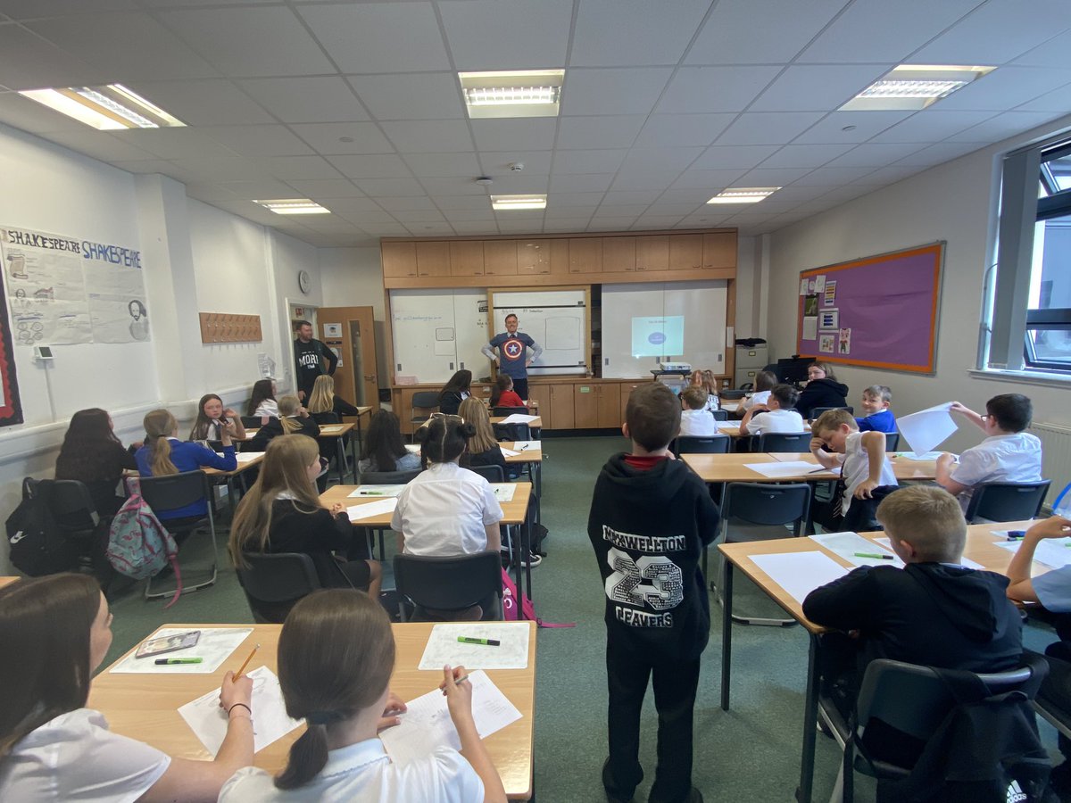 CglenEnglish's tweet photo. Our English department today was full of superheroes! We hope our P7s enjoyed their superhero tasks and we can’t wait to see them back for more fun tomorrow! #P7s #wearecalderglen #sinnecalderglen https://t.co/MEqR9vILP9