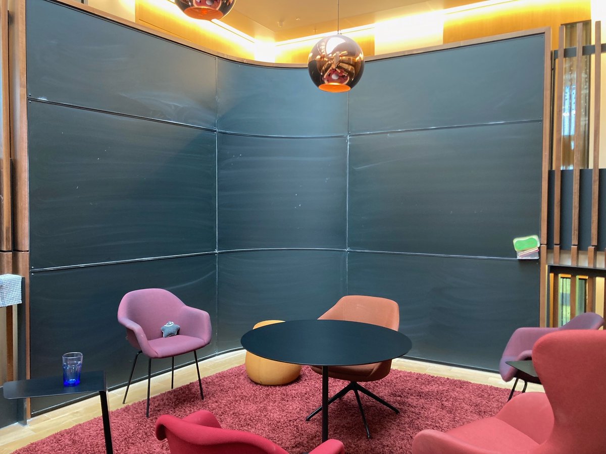 HiggsCentre's tweet photo. Our #HiggsOnTheRoad is currently visiting with the Rudolf Peierls Centre for Theoretical Physics @OxfordPhysics ...

Spot the Higgs boson! https://t.co/phJF00x6yN