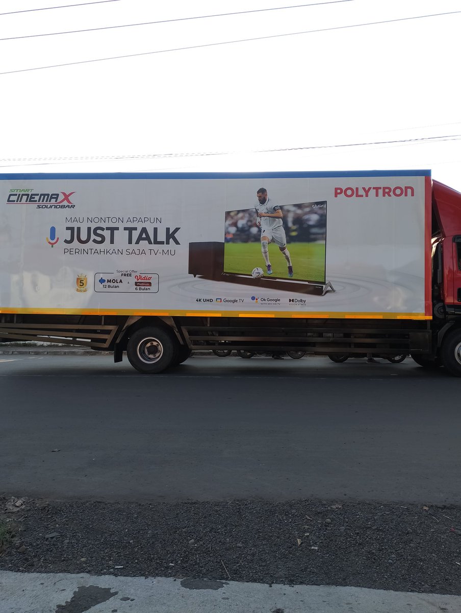 Reza👽 tweet media