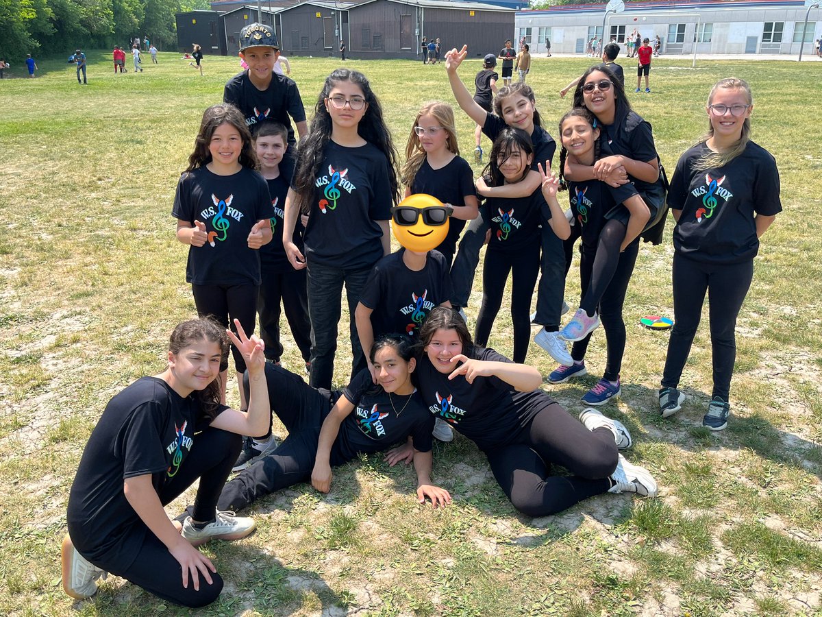 Concert day!!! Thanks to <a href="/AllisonHillis2/">Allison Hillis</a> and Mme Earnshaw for all your amazing work to put together a spectacular show that so many of our Flyers got to be a part of. This group talked about their excitement all through recess! <a href="/WSherwoodFox/">WSherwoodFox</a>