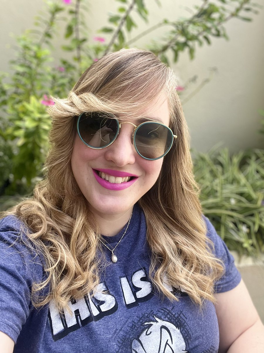 Laura Pou Ottenwalder tweet media