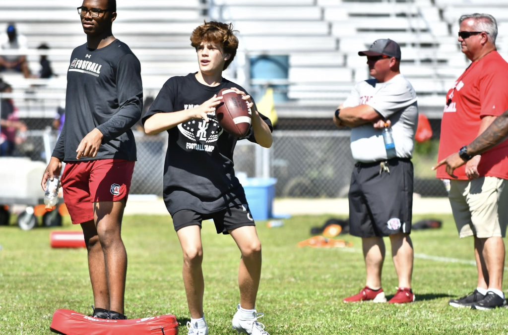 MilesWiggins03's tweet photo. Had a great time at Xavier legette football camp https://t.co/0sP8toXQHA
