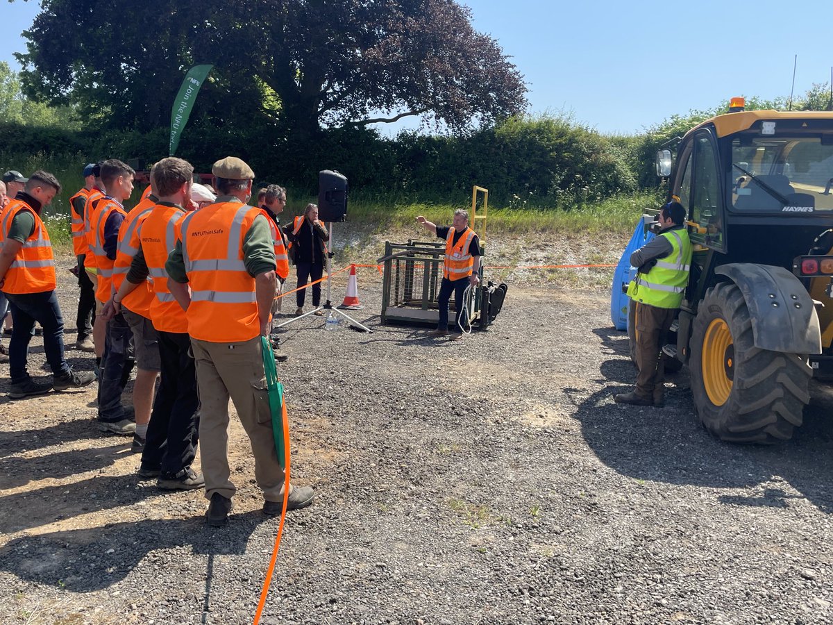 Great day today ⁦⁦@NFUtweets⁩ #farmsafety event in Hampshire. Over 100 farmers and staff at our free training day covering transport, machinery, handling and overhead cables. Take home for the day-an accident costs a lot more than a small amount of time on safety!