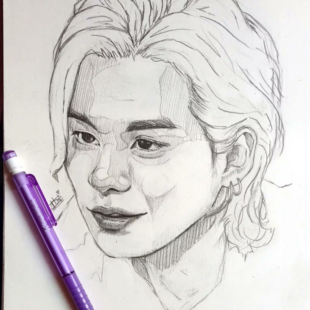 ARMY_1122006's tweet photo. So i decided to post this here
What do you think??
Is it good??

#BTS10thAnniversary #TakeTwoByBTS
#btsfanart https://t.co/PRWWqsy2D5