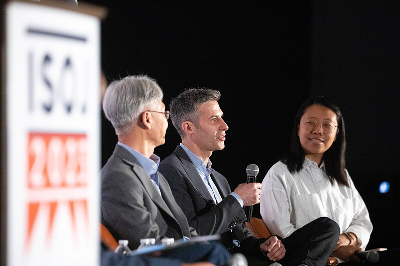 ISOJ2025's tweet image. 📣 You can now find video recordings of all main #ISOJ2023 sessions at isoj.org/symposia/2023/!

📺 Review something you missed or see the panels and keynotes for the first time!