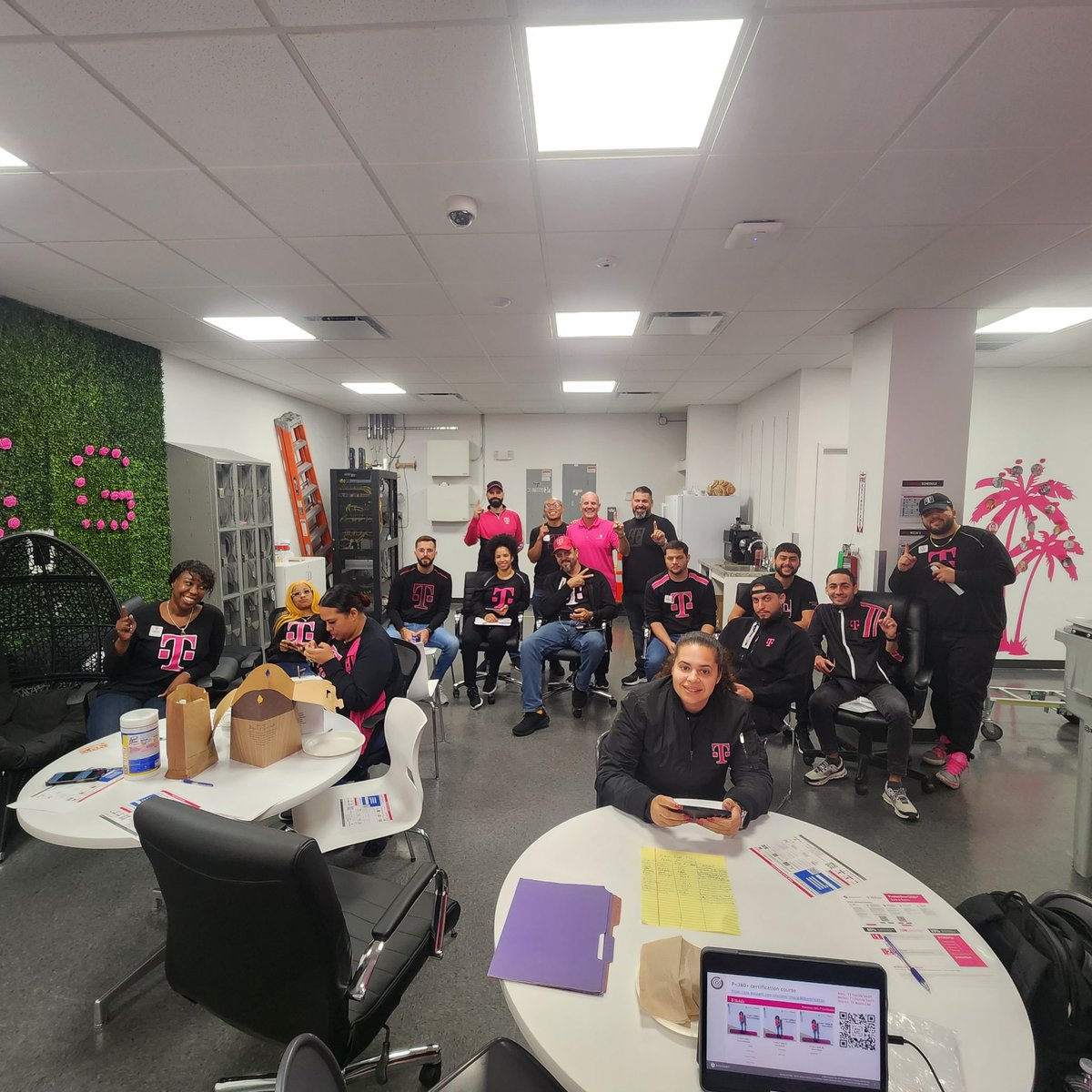 GeorgeGuerra tweet media