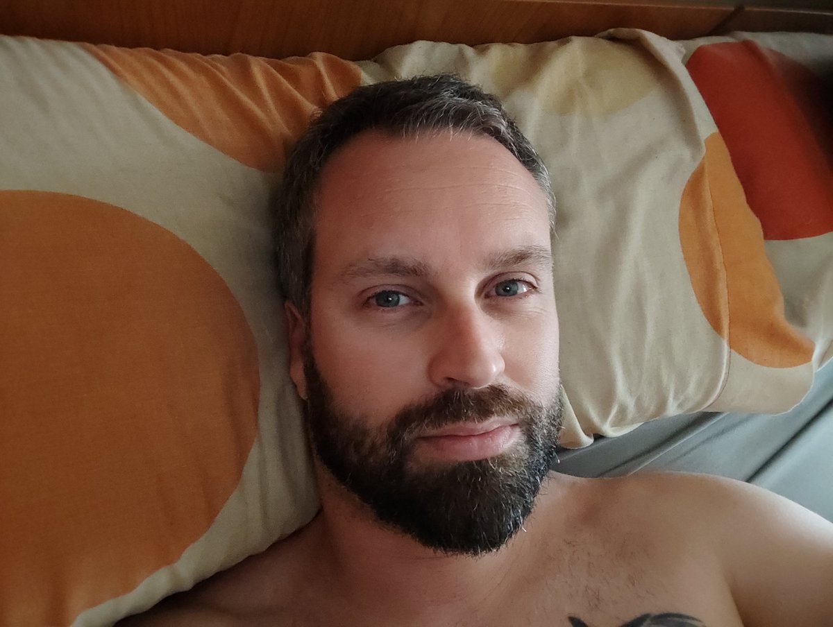 Javiphobic tweet media