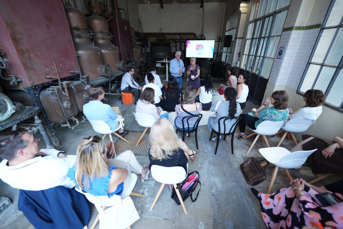 #SkillFest2023 #Ateliers 3 salles, 3 ambiances !
1️⃣Enrichir les expériences professionnelles, avec la Chaire Unesco
2️⃣ Réinventer ses offres avec #AFEST, par <a href="/ErasmusplusFR/">Agence Erasmus+ France / Education Formation</a> et <a href="/CCampus1/">C-Campus</a> 
3️⃣Financement des formations : un secteur de l’#ESS à part entière ? avec la <a href="/BanqueDesTerr/">Banque des Territoires</a>