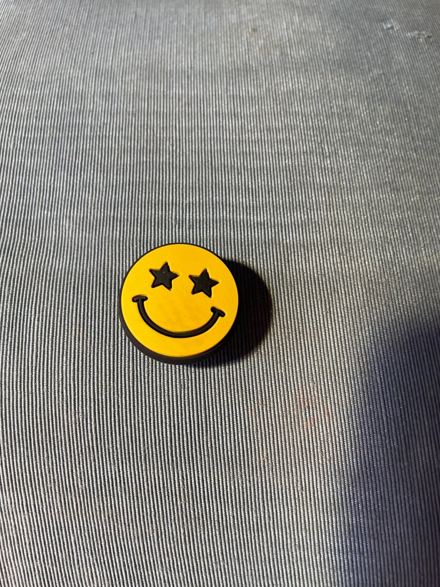 SandiBaecker's tweet photo. New Croc Charm
https://t.co/oOUvqsO2LJ https://t.co/VmcWLofBPW