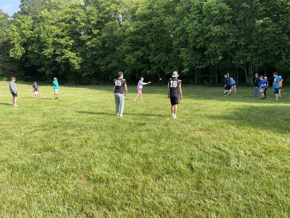 This morning a group of our players had the opportunity to visit the kids at the Lincoln County Sheriff’s Office Leadership Camp.

Our guys had a blast meeting with the campers and playing some football and wiffle ball. Thank you for having us! 

#GoldStandard
