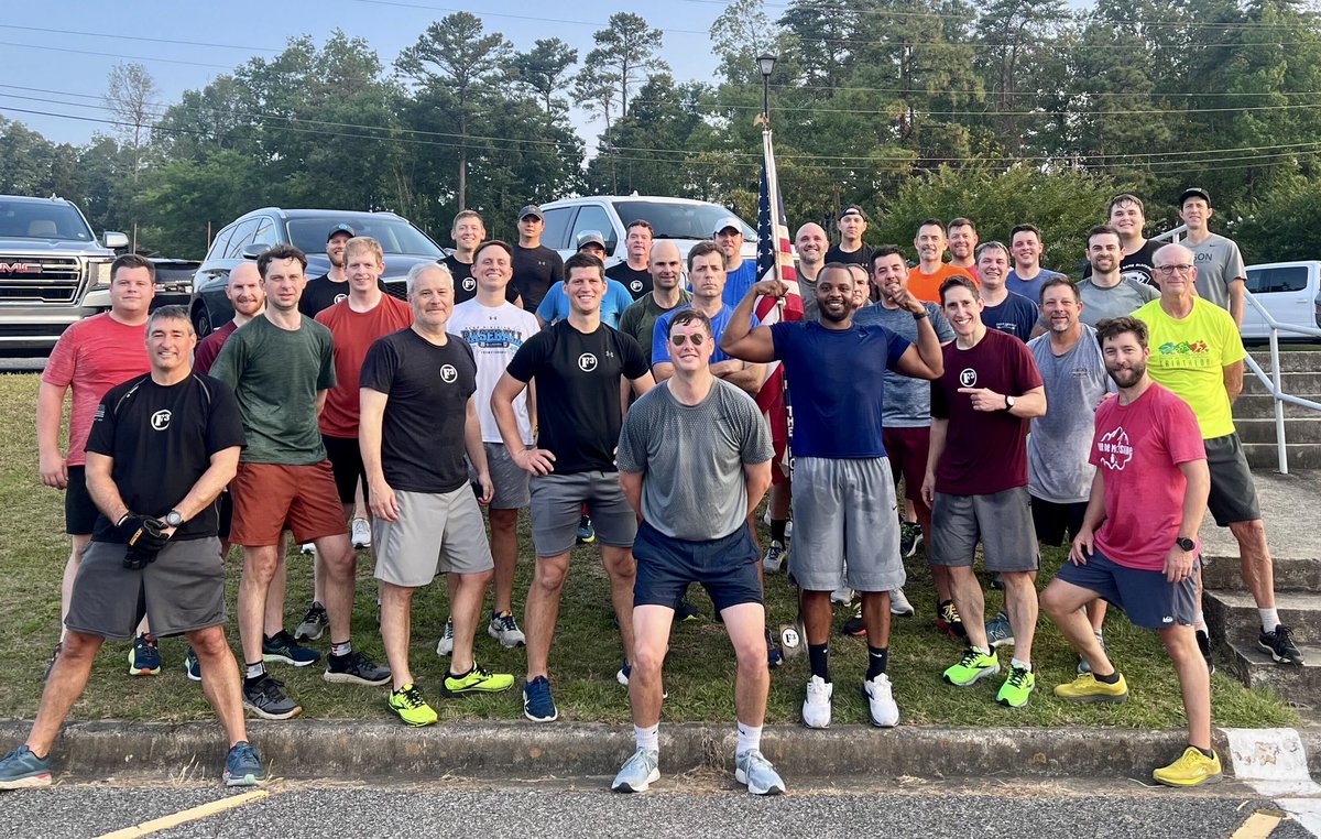 TheForumF3's tweet image. 35 HIM showed up to support F3 “Pusher” on his VQ for a full body workout session that included coupon work, sprints, wheelbarrows and core work. Always remember to stay consistent and small progress is better than no progress. @F3Birmingham @TheForumF3