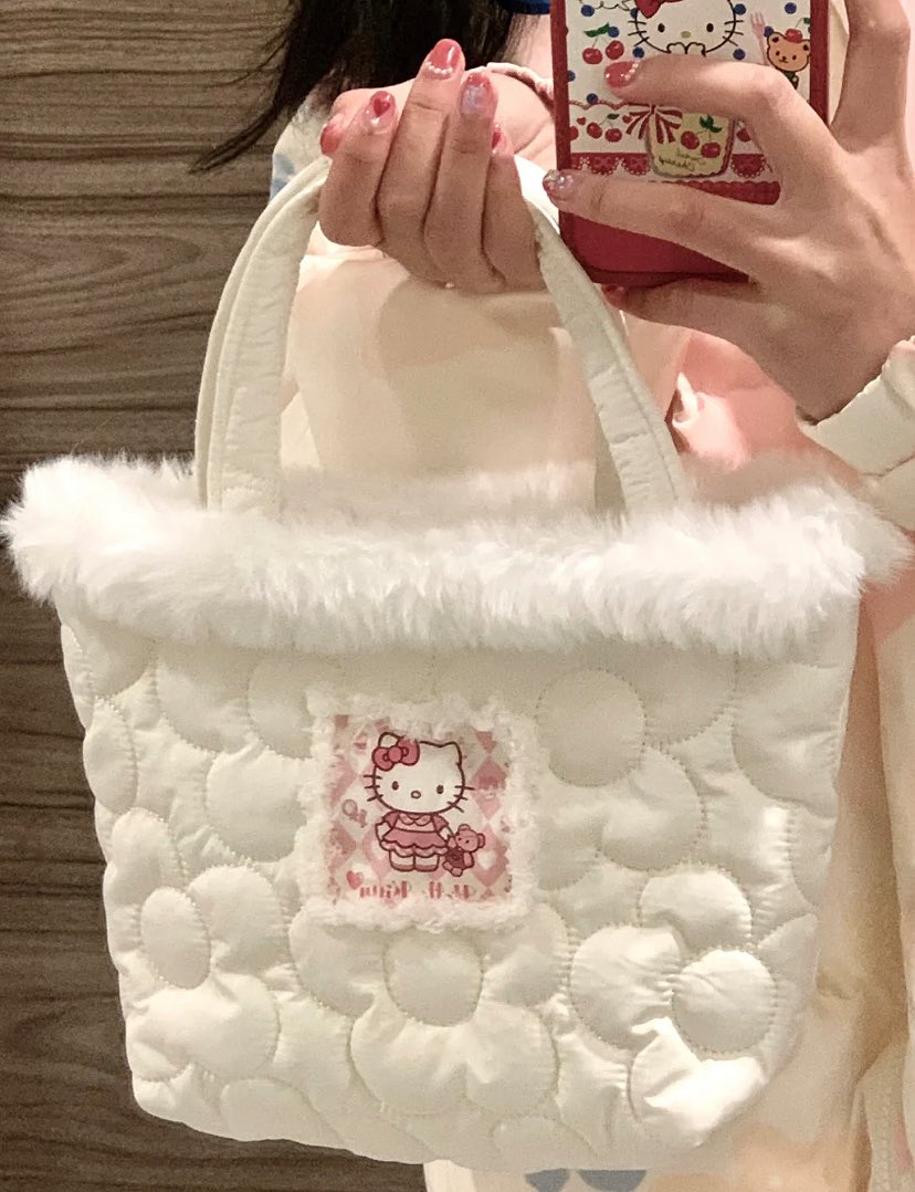 hello kitty handbag