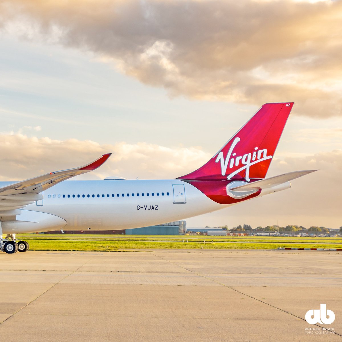 Looking back to when <a href="/VirginAtlantic/">virginatlantic</a> received the first @AirbusintheUK #A330neo to the fleet G-VJAZ
