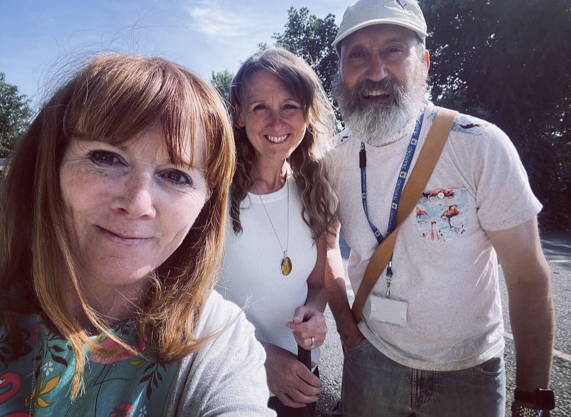 (((Joanne Harding))) (@joanne13harding) on Twitter photo Urmston ward Councillors out and about doing a roving advice surgery on Railway Rd. Lovely to chat to residents about some of the issues that are worrying them and how we can address them. <a href="/KevinAProcter/">Kevin Procter</a> <a href="/CatherineLHynes/">Catherine Hynes</a> <a href="/Trafford_Labour/">Trafford Labour</a> 🌹 Urmston ward Councillors out and about doing a roving advice surgery on Railway Rd. Lovely to chat to residents about some of the issues that are worrying them and how we can address them. <a href="/KevinAProcter/">Kevin Procter</a> <a href="/CatherineLHynes/">Catherine Hynes</a> <a href="/Trafford_Labour/">Trafford Labour</a> 🌹