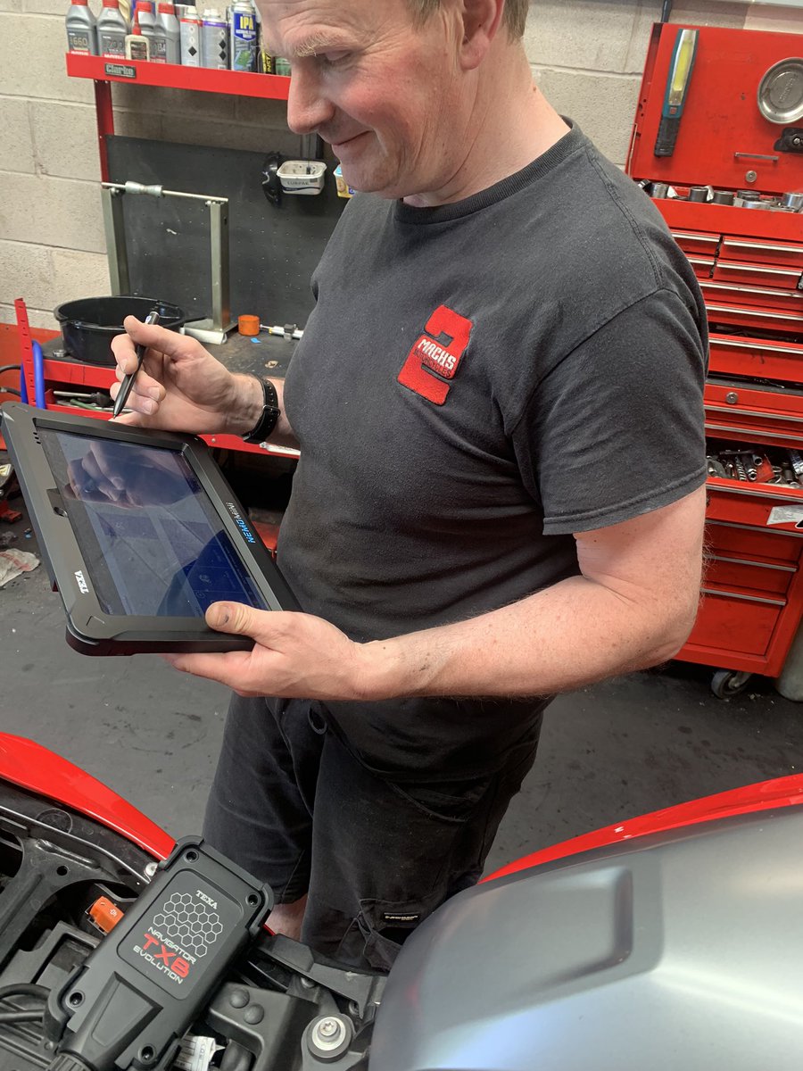 2_machs's tweet photo. Investing back into the business this week with the latest #texadiagnostics and #tyremachine #getnewrubber thank you to @ProBikeUK for suppling equipment. https://t.co/9w7A8V9bzC
