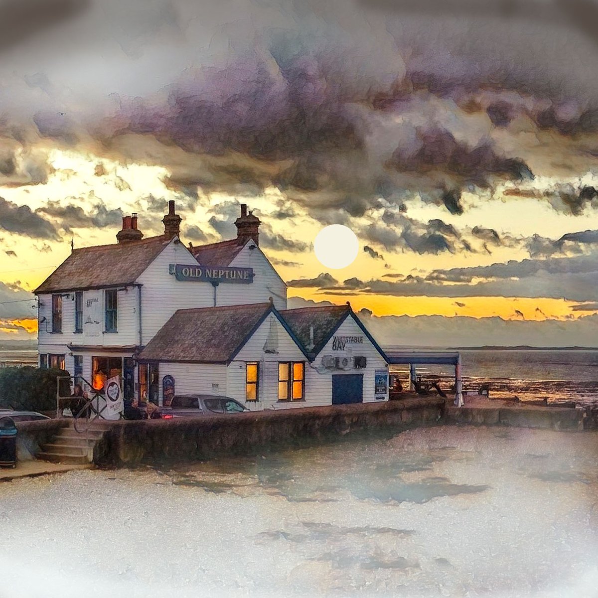 No visit to Whitstable is complete without a visit to 'The Neppie' on the beach - just waiting for a relaxing evening watching the sun set
#whitstable #northkent #seaside #seascape #pub #eveningdrink #holidaytime #seascape #welcome #art #artist #artwork #love