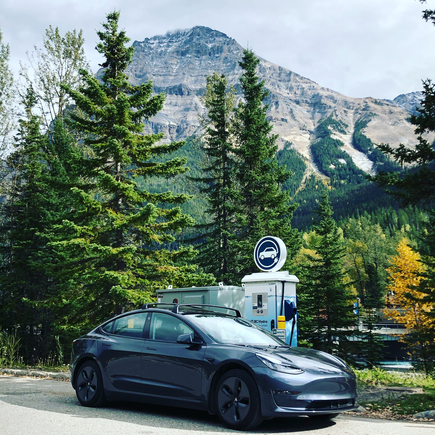 teslainvernon's tweet photo. It's been 5 years today since we got rid of our last gasoline burning vehicle by purchasing a Tesla Model 3. How time flies! Our model 3 still looks and drives like new after close to 130,000 km. https://t.co/Bm8GOgJKpX