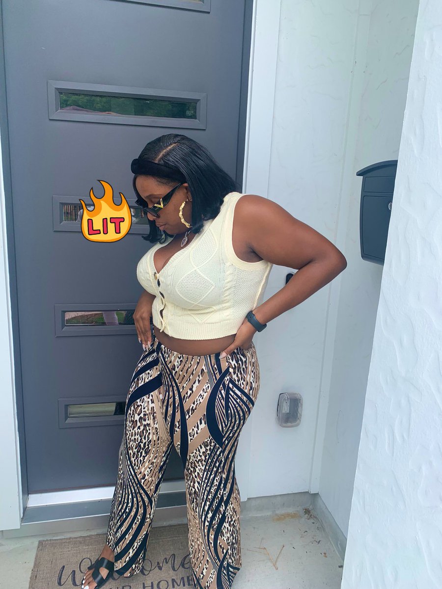 NegusRUs's tweet photo. Went to the H-Town now they claiming me as a hottie 😘❤️ love it here! https://t.co/NVFvinA524