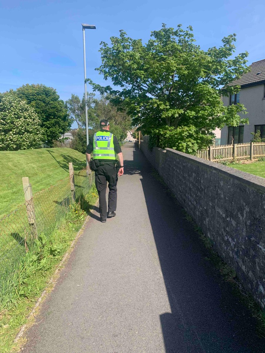 Following reports of anti-social behaviour officers have been carrying out foot patrols in Kirkwall. Please report any anti-social behaviour to us by phoning 101 or the contact us form on our website ow.ly/cviW50OJcxK