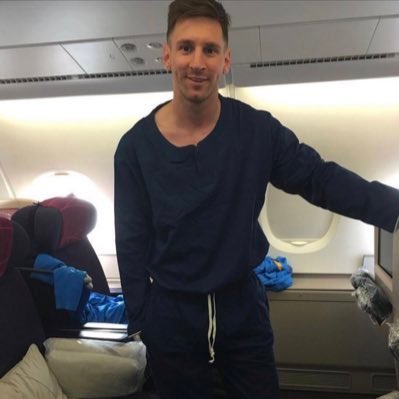 Carrascrack 🧡 tweet media