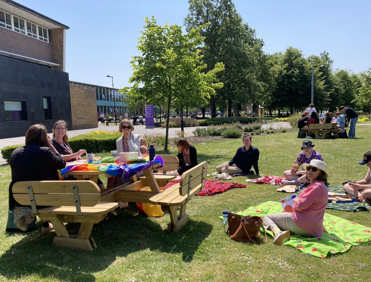 Such a perfect day… for the Pride Picnic on our beautiful College Lane lawn! Lovely to spend time chatting and sharing food with friends and colleagues this lunchtime. Thanks to everyone who came along 😎🏳️‍🌈<a href="/UniofHerts/">University of Hertfordshire</a> #HertsfullofPride #PrideMonth #Pride2023