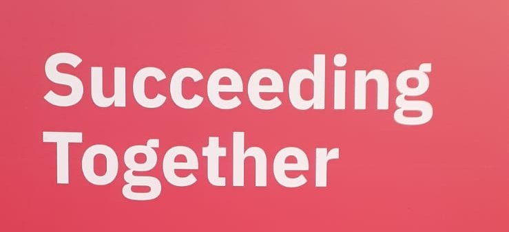 MECPATHS's tweet photo. @Black_Box2020 @YIJcic Great to catch up today and share our  experiences of #childtrafficking #modernslavery and our respective government responses.. the similarities outweighed the differences. Keep doing what you do 😁 look forward to those collab opportunities in the near future w/  @AnnMECPATHS @jpdromina