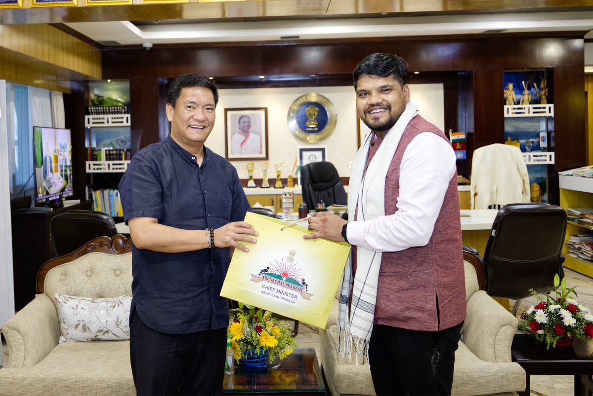 Suraj Singh, IFS, Divisional Forest Officer, Pakke Tiger Reserve Reserve, served the State with utmost dedication and commitment. As he leaves Arunachal Pradesh owing to his transfer, I wished him very best for his career ahead.