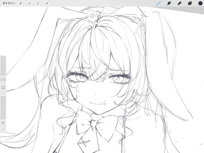 線画描くの一年ぶりぐらい