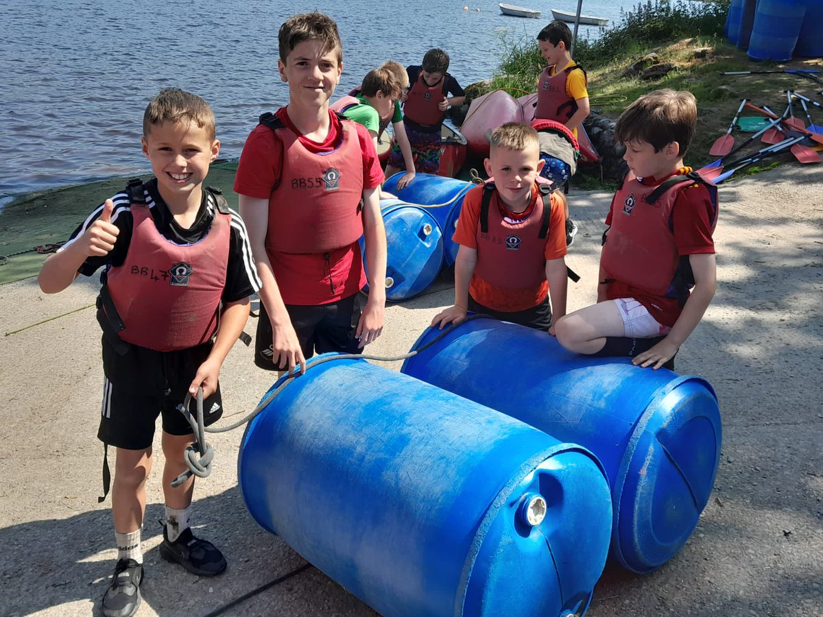 Ysgol DyffrynCledlyn tweet media