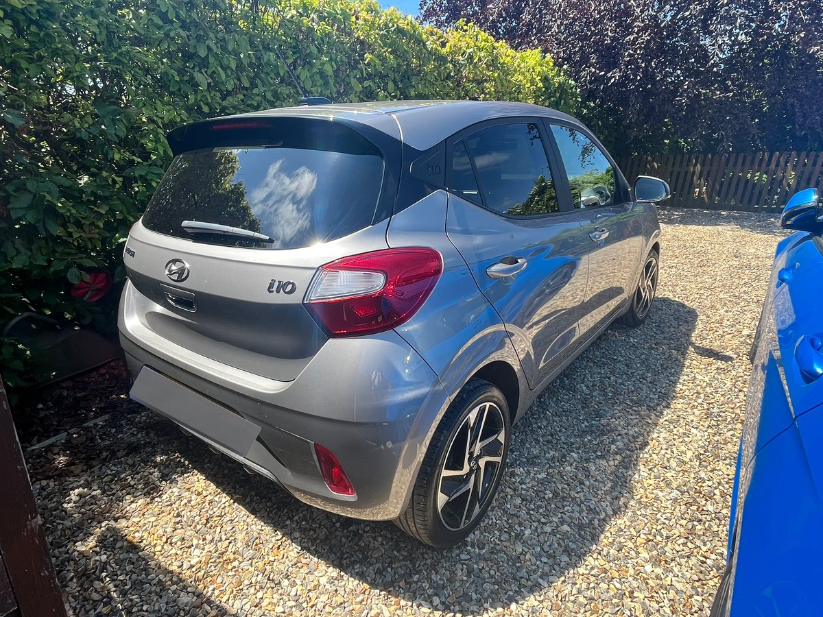 Robert Flute tweet media