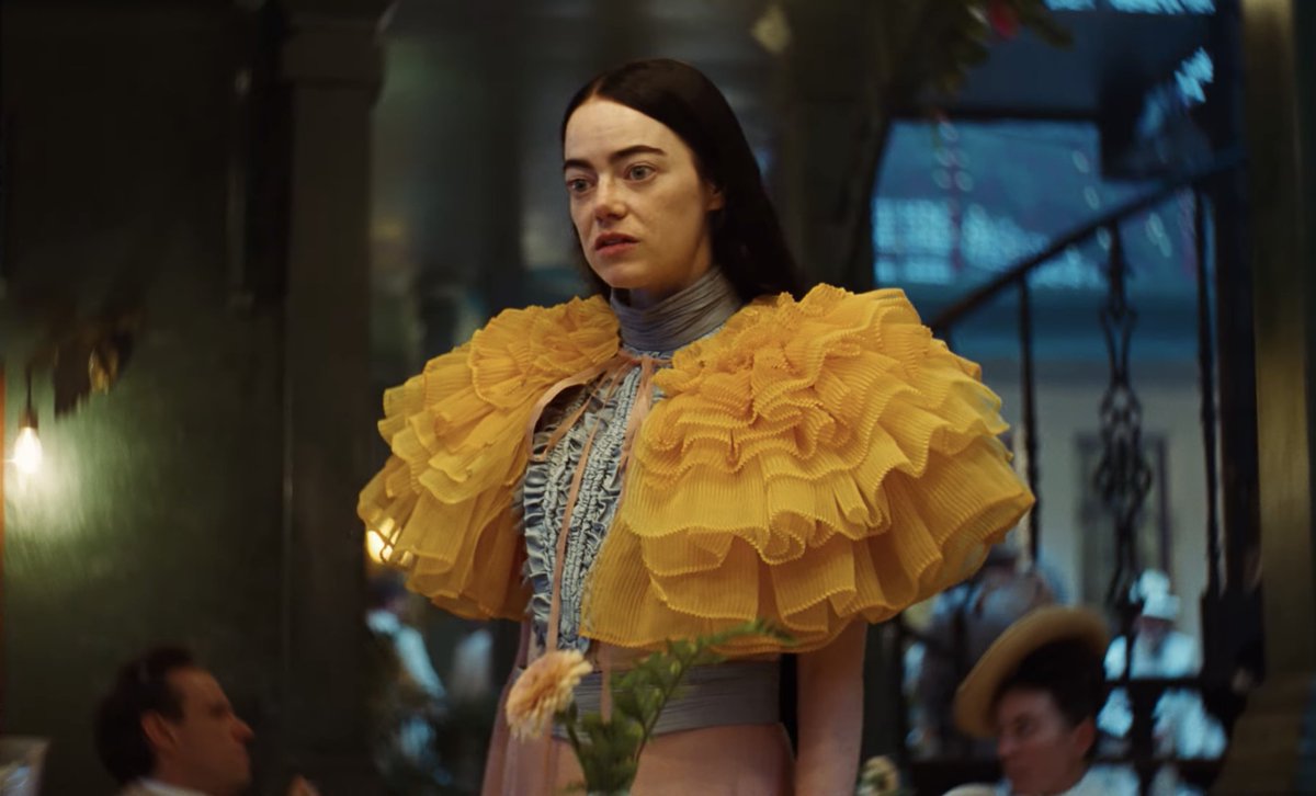 metaplexmovies's tweet photo. after years of drab and dark fantasy-themed movies and tv, seeing Yorgos make an expressionistic Mary Shelley dreamland with maximalist tendencies and gloriously rich color feels a little like getting electrocuted in the best possible way https://t.co/6EvRnc61Dm