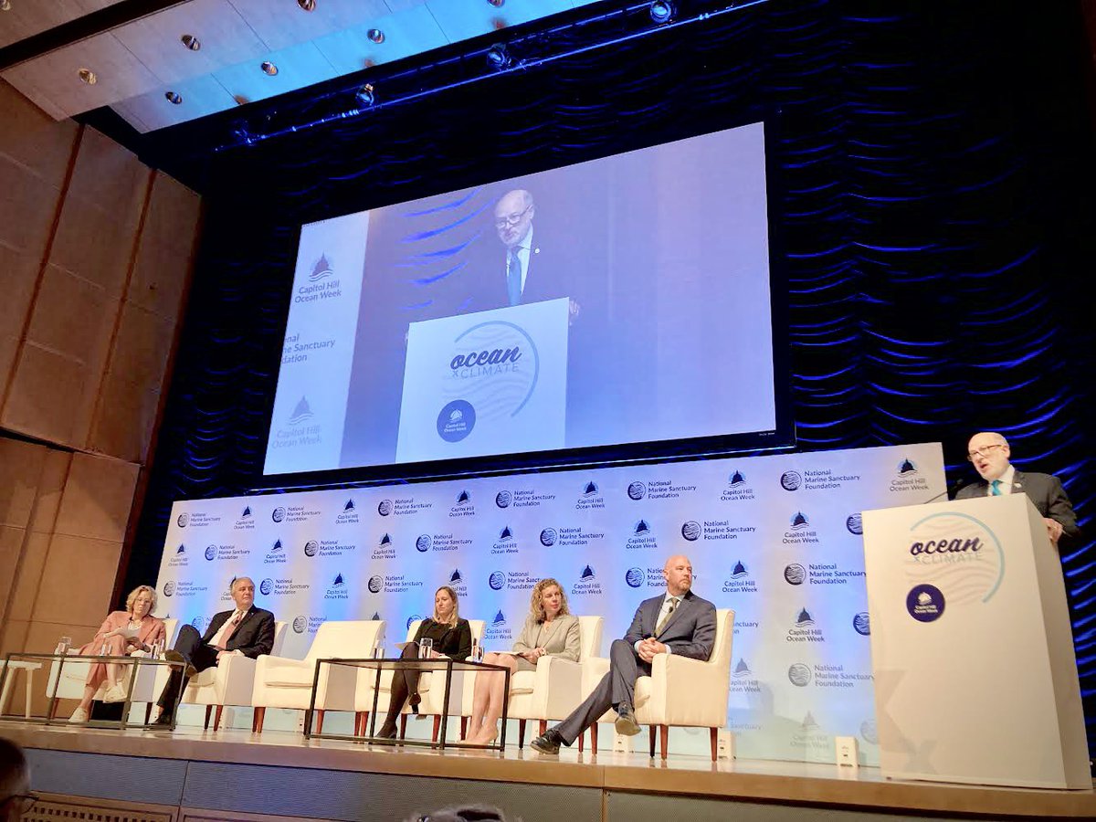 On this #WorldOceanDay a big thanks to @marinesanctuary for holding this conversation on how government, NGOs and developers must work with fisheries, Tribes, and communities to meet our #30x30 goals for offshore wind and conservation. 

#CHOW2023