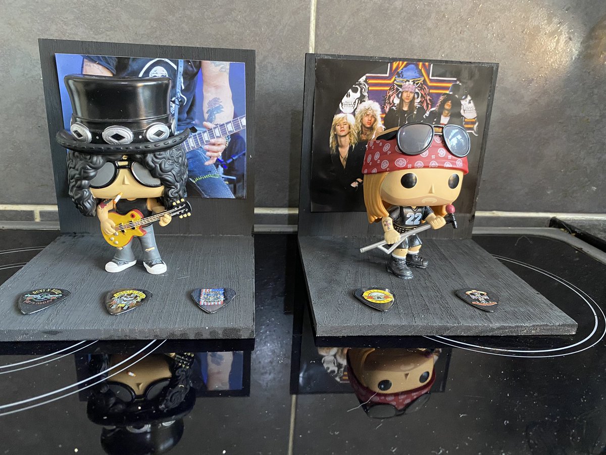 Well happy with my handmade <a href="/OriginalFunko/">Funko</a> <a href="/gunsnroses/">Guns N' Roses</a> display. My woodwork GCSE finally being used! #GnR #FunkoPop #Woodwork
