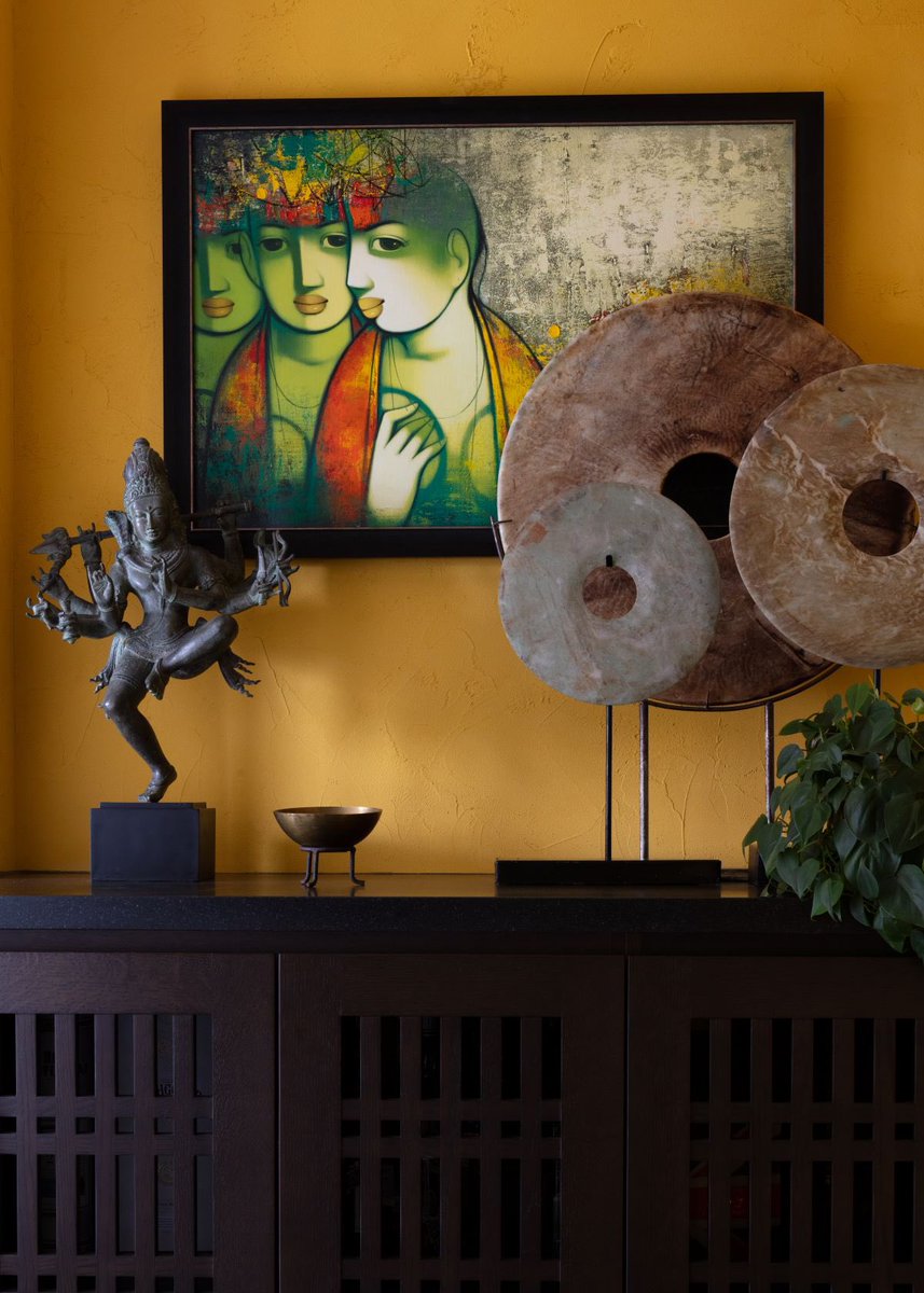 SHHArchitects's tweet photo. A project that focuses on the incredible collection of art and artefacts that our clients collected during their travels.

#shhresidential #shharchitects #residence #residentialdesign #interiordesign #interiordesignstudio #interiordesignservice #interiordecor #luxuryinteriors https://t.co/wYsT8vZoPW