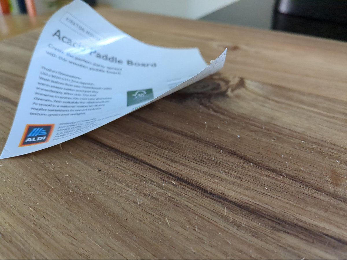 Hi <a href="/AldiUK/">Aldi Stores UK</a>. Bought an 'acacia paddle board' from your middle aisle last week and really not happy with it. After one wash, it's gone all furry and splinter-y. Can I take it back for a refund?