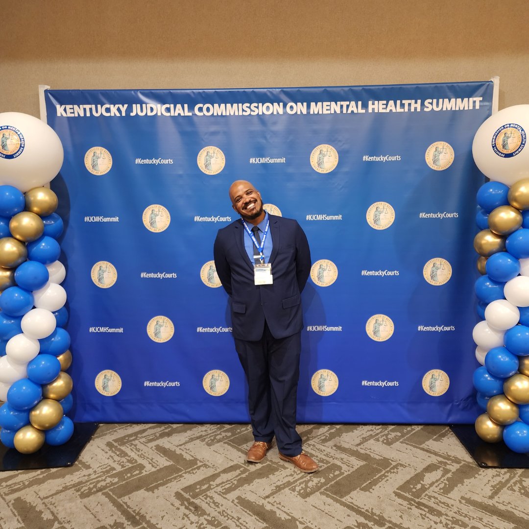 thedreamcorps's tweet photo. Mental health awareness allows people to make more informed decisions on how to help others who are struggling, especially in the court system. 

Thank you to KY Campaign Coordinator @johnbowman81 for shedding new light on mental health struggles for the KY Judicial Commission. https://t.co/xLTwAvv8Fo