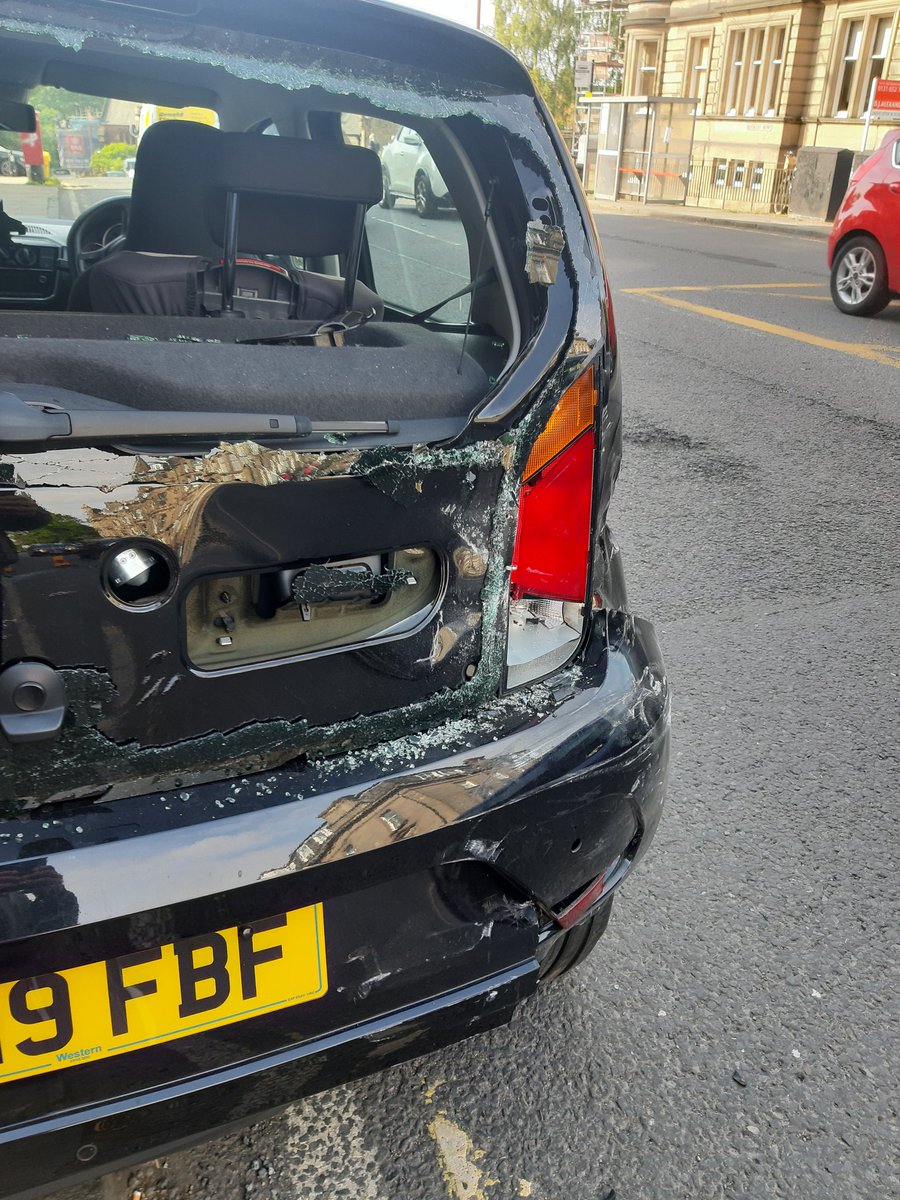 Jock Spiers on Twitter "RT brucerisk A white BMW SUV just smashed