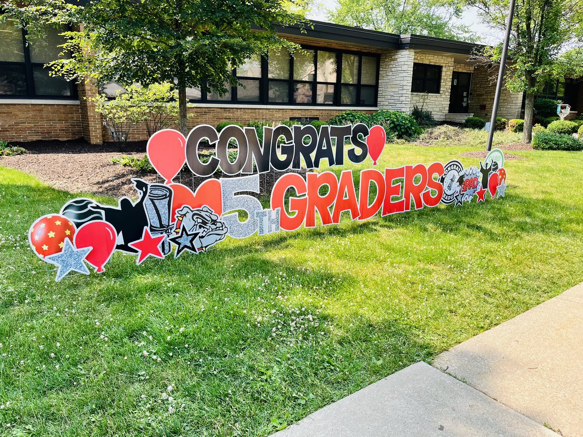 Nicole McLaughlin tweet media