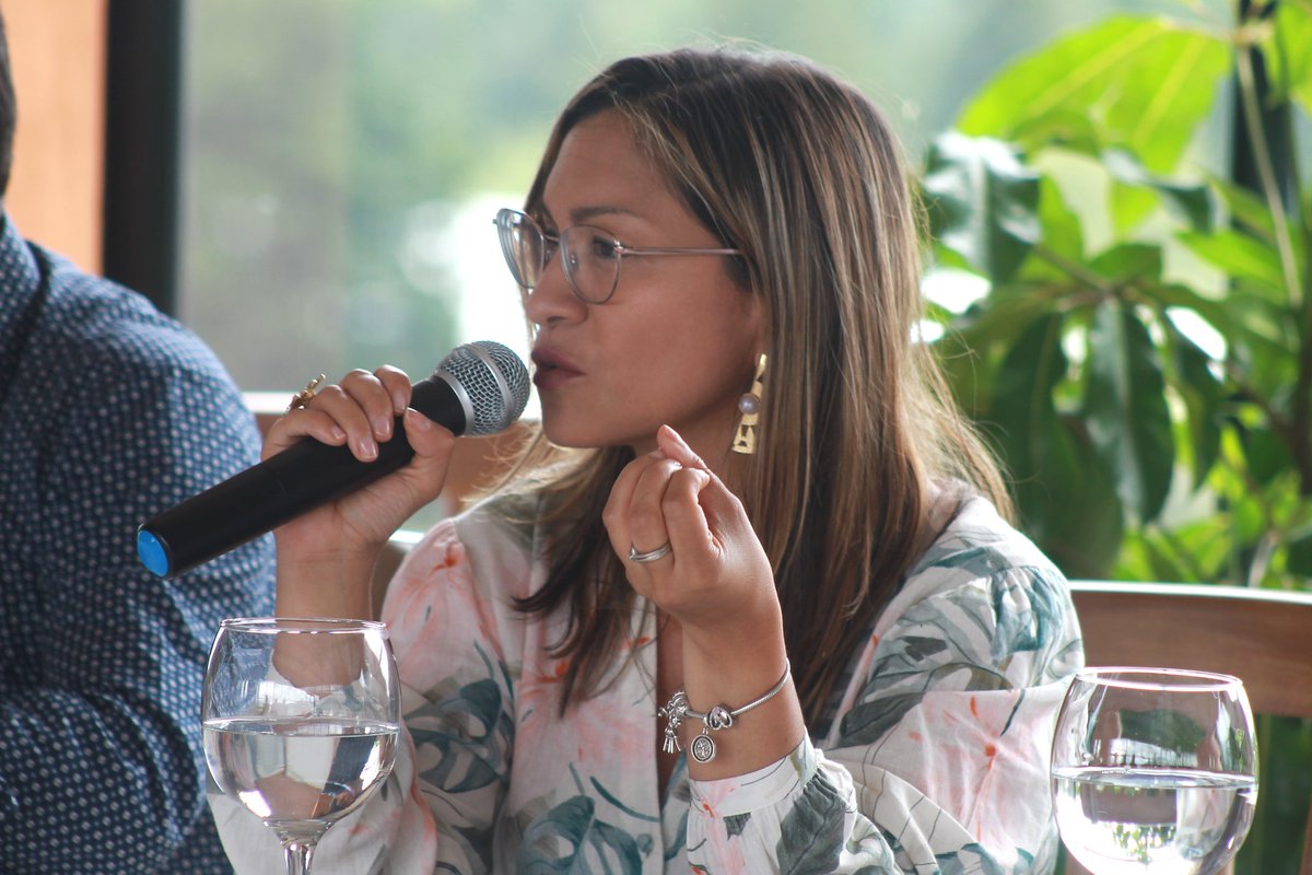 CEOCorporacion's tweet photo. #AEstaHora los gremios del Oriente @CamaraOriente @asocolflores @Fusoan y @CEOCorporacion,  acompañamos el proyecto  ÑASÊ TENONDE GOTYO: Comunidades resilientes, inclusivas y sostenibles de Paraguay, delegación qué hoy recorre nuestra Región. Gracias @ElCarmenV por este espacio https://t.co/enkSbGAdnv