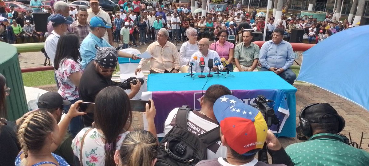 En la plaza pública, como actuamos los demócratas. Desde Ciudad Guayana, ratificando ante los ciudadanos mi candidatura a las elecciones primarias de octubre. El voto como instrumento de cambio. ¡Salvemos a Venezuela!