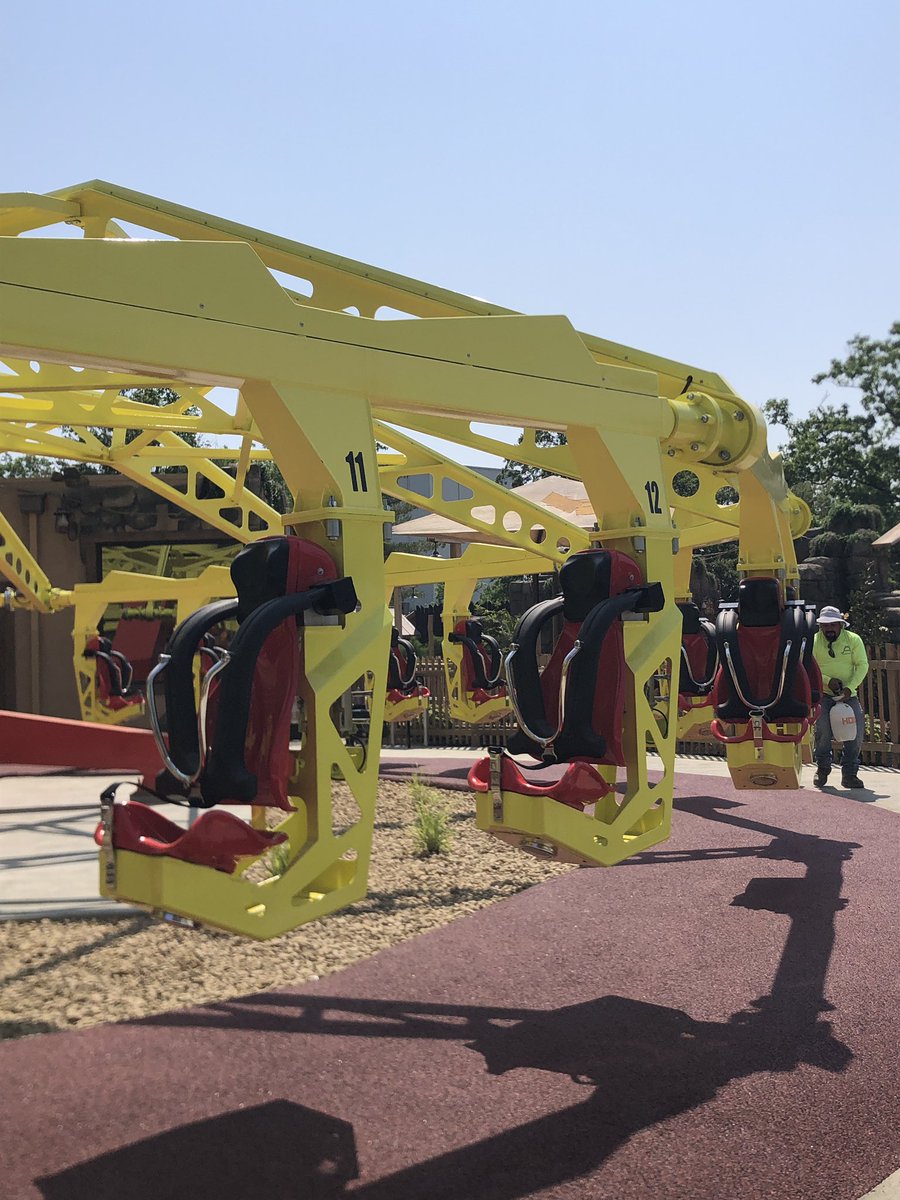 SteveNorrisTV's tweet photo. ๐ข๐กALMOST THEREโฆ Finishing touches now being put on Sol Spin. The new Cargo Loco & re-themed Adventure Express are now open at @KingsIslandPR. ๐Gorgeous, comfy weather next couple of daysโผ๏ธ #KingsIsland #Mercado #SolSpin #CargoLoco #AdventureExpress https://t.co/oQ8mNDLDIv