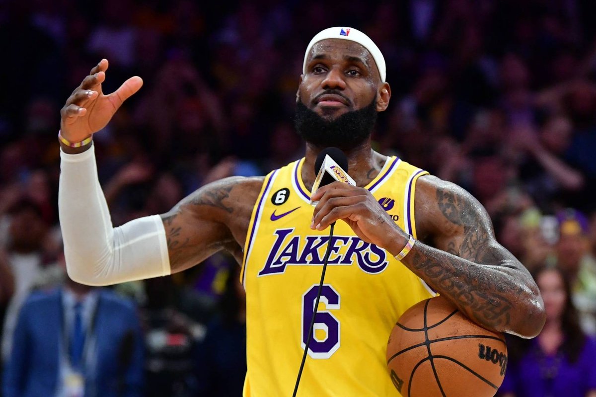 Buttcrack Sports on Twitter "RT ButtCrackSports Space Jam 2 actor