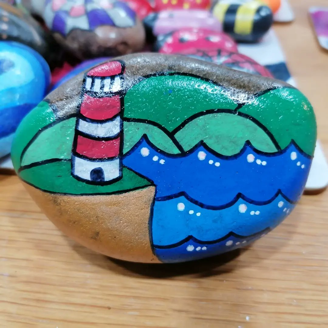 pjartandcrafts's tweet photo. #art #craft #diy #painting #beach #sea #sealife #mushroom #sun #cat #cats #lighthouse #holiday #marvel #comic #spiderman #hearts #heart #uk #design #pattern #redditchrocks #rockpainting #paintedrocks #ukartist #smallartist https://t.co/eJKBsqKIn4