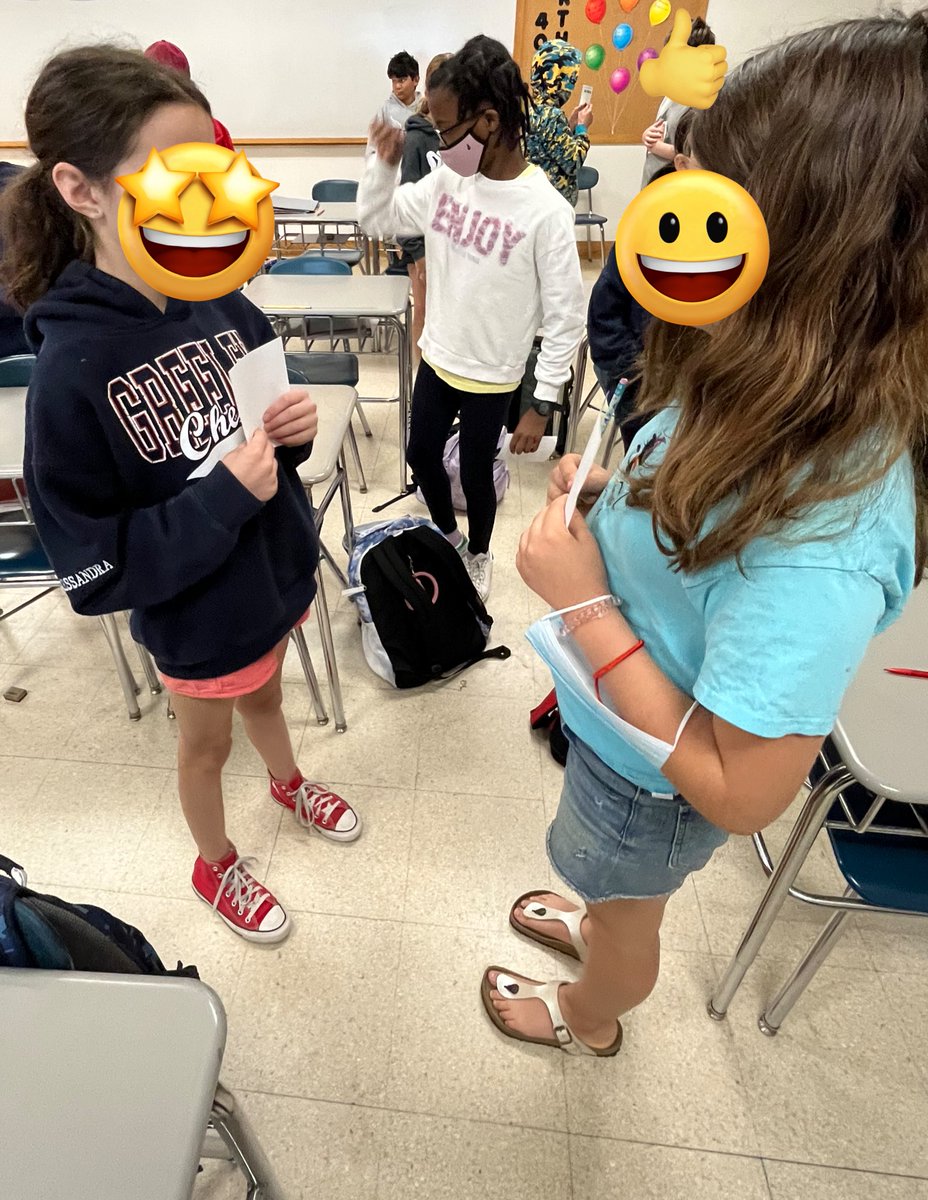 MurphySrta's tweet photo. ¿Cómo están mis estudiantes? Ss centering SEL work en la clase de español. 😡😕😥😁😴#WeAreChappaqua #SomosChappaqua https://t.co/WZTn8xMlte