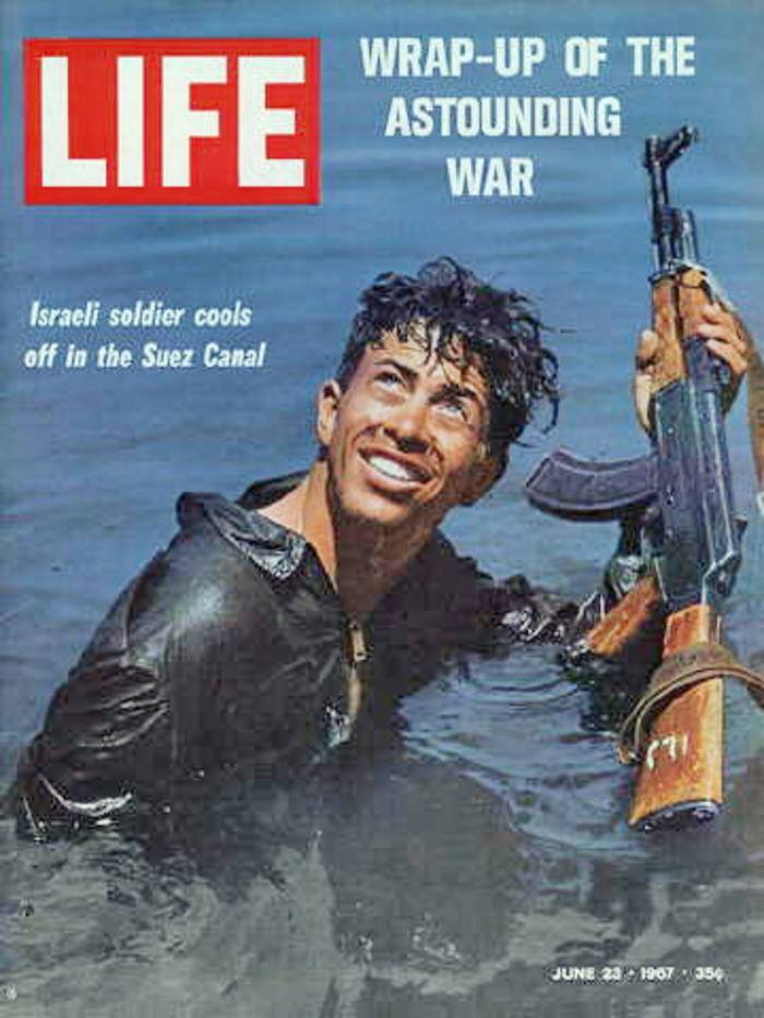One of the most iconic magazine front pages in the world.

#SixDayWar June, 8, 1967. Israel captures Sinai Peninsula up to the Suez Canal and Egypt surrenders.